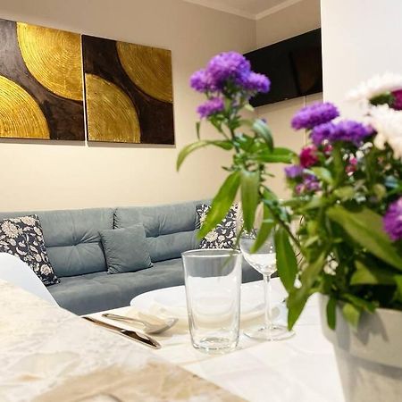 Exclusive 2Br! Apartment Near City Center +Netflix وارسو المظهر الخارجي الصورة