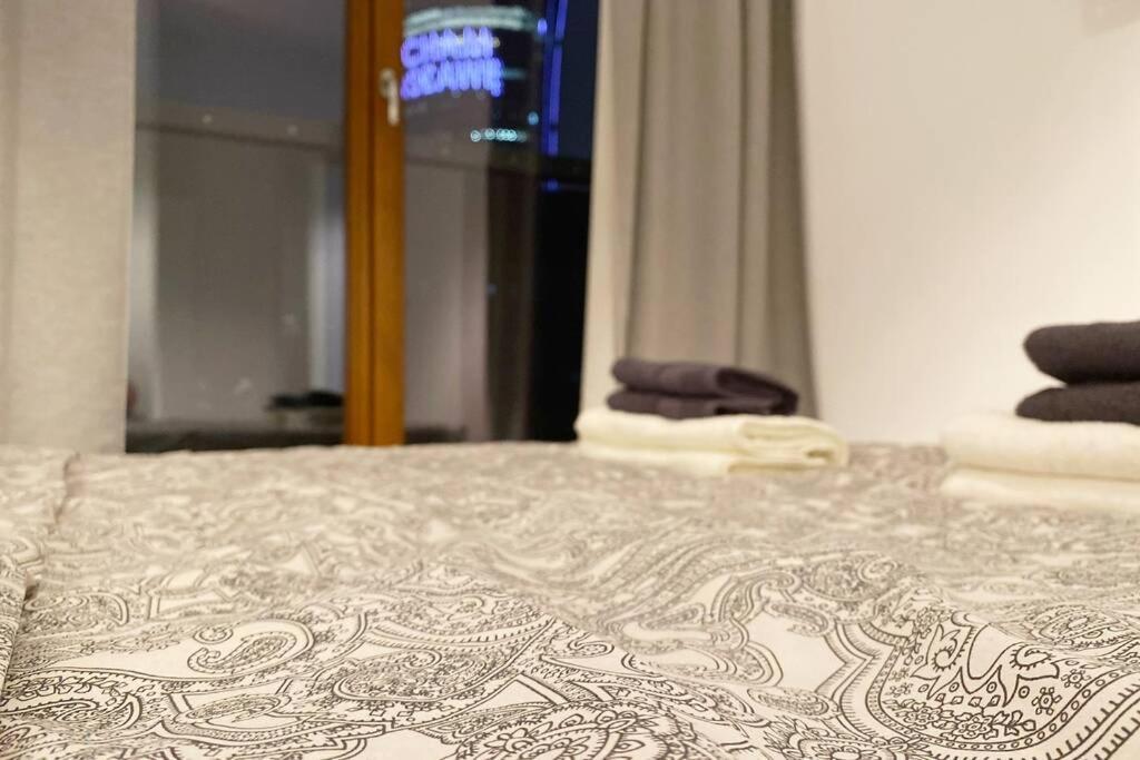 Exclusive 2Br! Apartment Near City Center +Netflix وارسو المظهر الخارجي الصورة