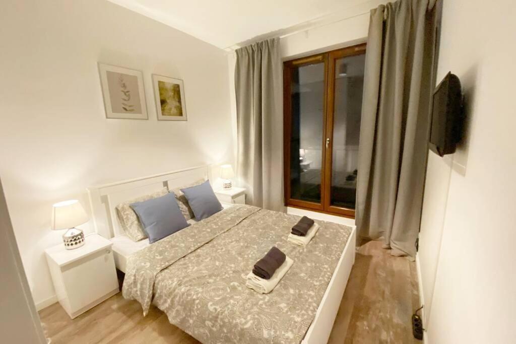 Exclusive 2Br! Apartment Near City Center +Netflix وارسو المظهر الخارجي الصورة